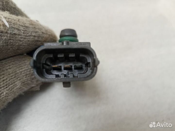 Датчик абсолютного давления воздуха