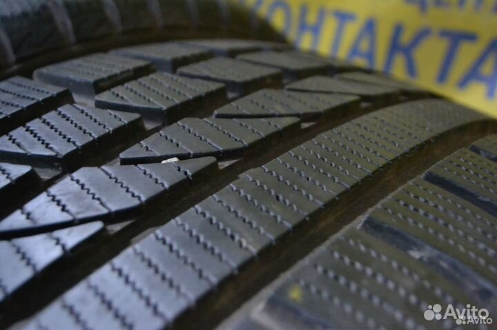 Hankook IceBear W300 245/45 R18