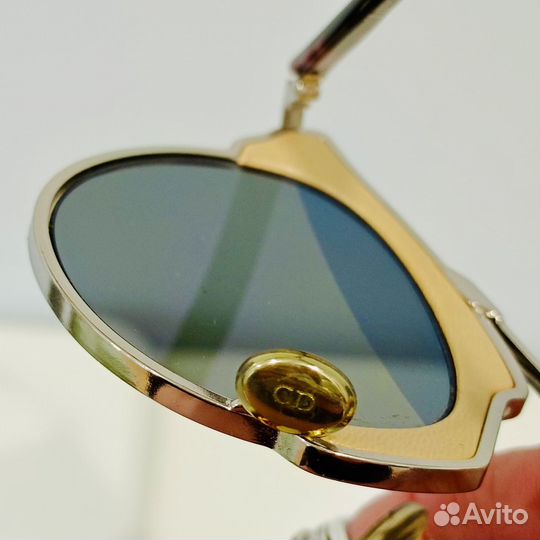 Солнцезащитные очки christian dior