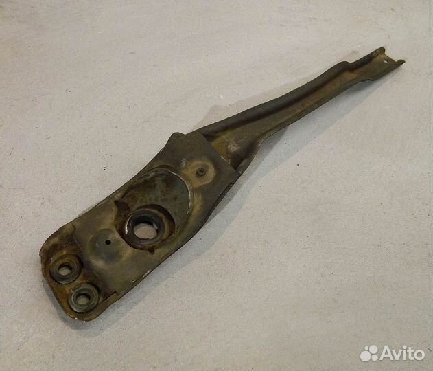 Балка передняя продольная Ford Escape 1