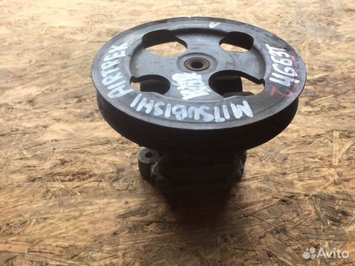 Насос гидроусилителя Mitsubishi Outlander CU