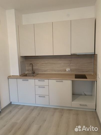 Прямая кухня небольшая ксп:40342