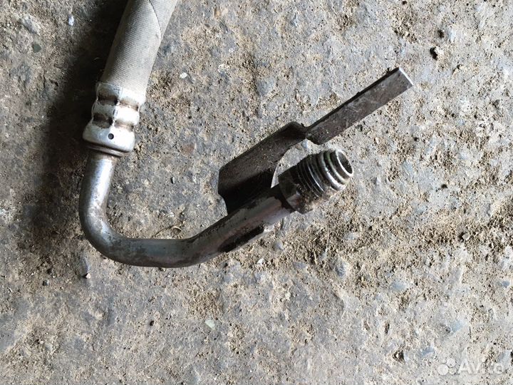 Renault duster Трубка гура