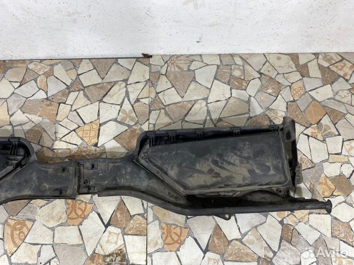 Корпус салонного фильтра Bmw 530I седан 3.0