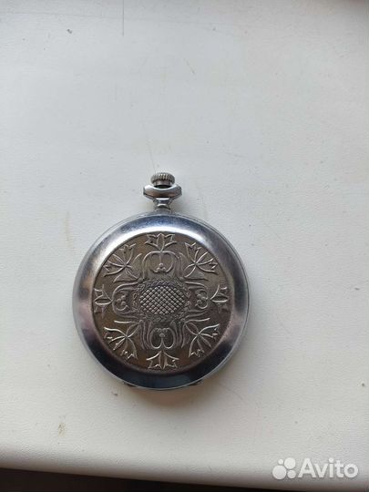 Часы карманные молния СССР