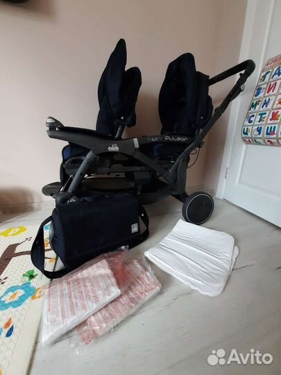 Новая коляска для двойни
