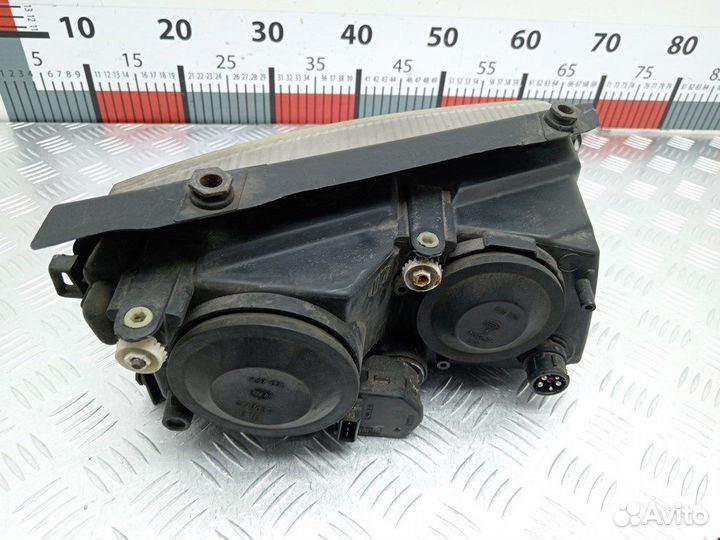 Фара передняя для Volkswagen Passat 5 3B0941017K