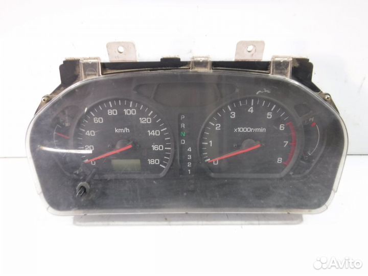 Панель приборов Mitsubishi Chariot Grandis