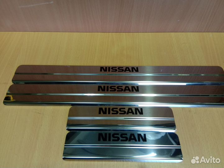 Накладки на пороги Nissan Sentra (нержавейка)