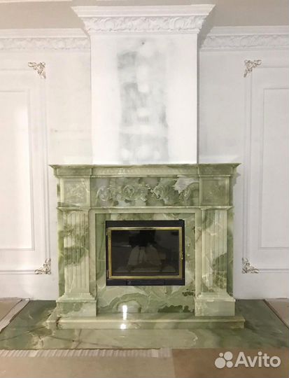 Камин из натурального камня