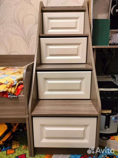 Лестница для двухъярусной кровати