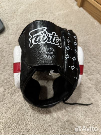 Шлем для единоборств