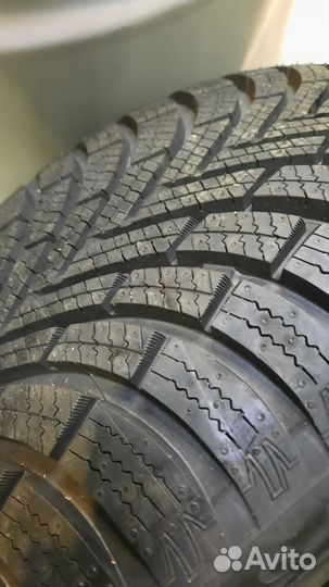 Maxxis Premitra Snow WP6 195/45 R16 84V