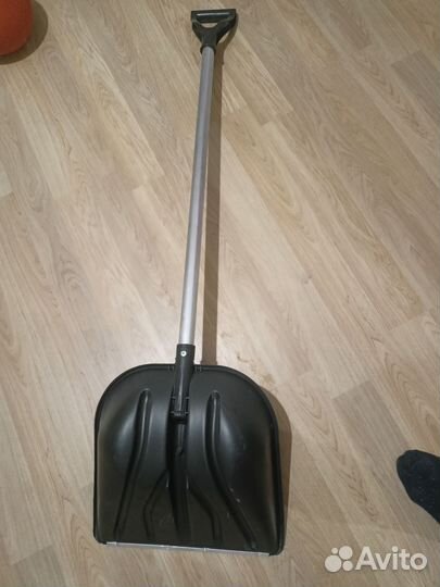 Лопата для снега