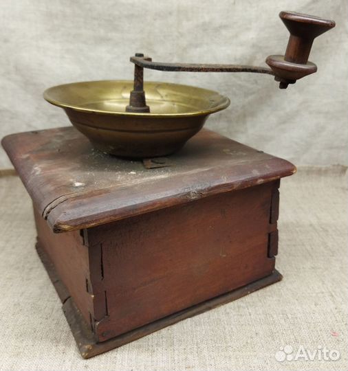 Старинная Антикварная кофемолка