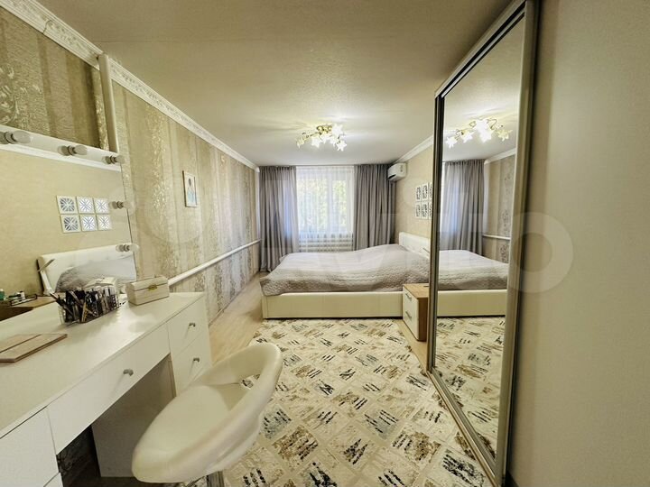 4-к. квартира, 105 м², 1/2 эт.