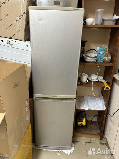 Холодильник samsung