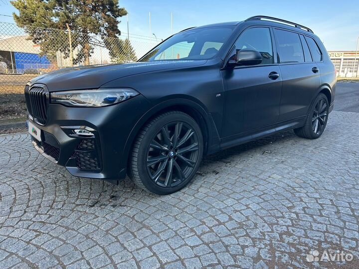 BMW X7 3.0 AT, 2022, 9 500 км