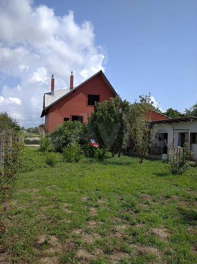 Дом 352 м² на участке 9 сот.