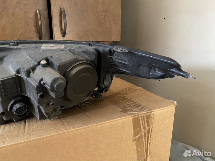 Передняя правая фара Land Rover Vouge l405