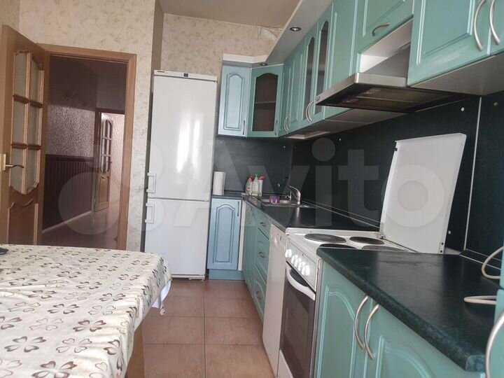 2-к. квартира, 75 м², 2/5 эт.