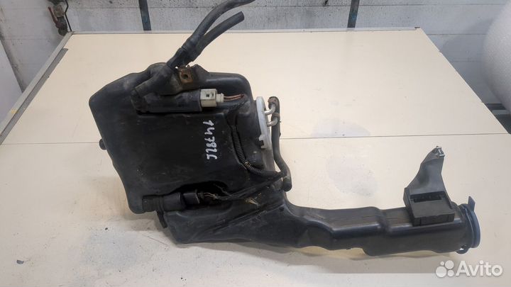 Бачок омывателя Mercedes E W212