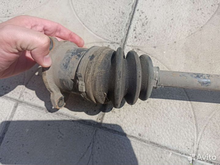 Привод задний правый Suzuki swift