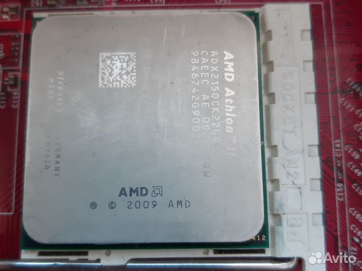 Материнские платы с процессорами и памятью