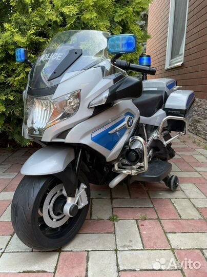 Электромобиль