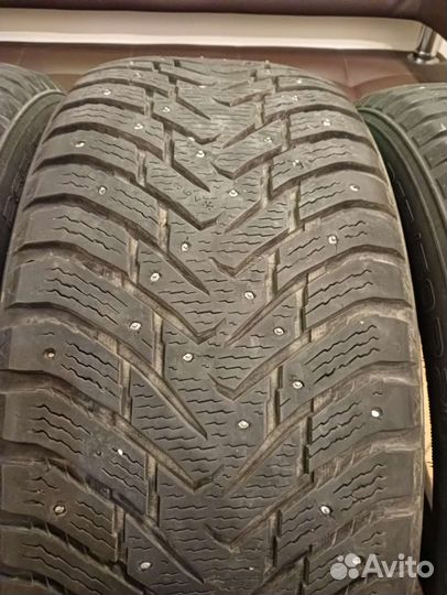 Nokian Tyres Hakkapeliitta 8 SUV 265/50 R20