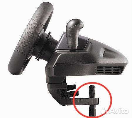 Logitech Momo винт зажима нижний