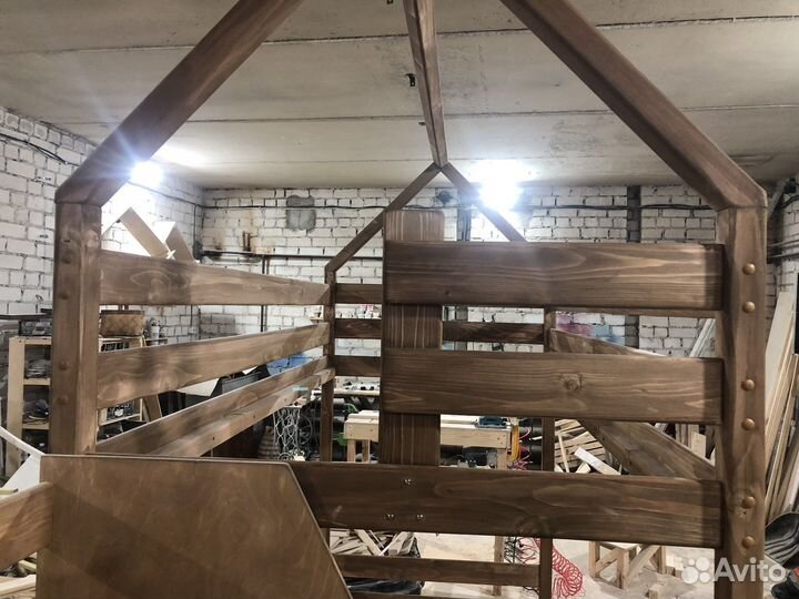 Кровать двухьярусная Домик с системой хранения