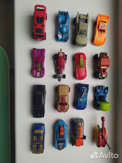 Машинки хот вилс hot wheels
