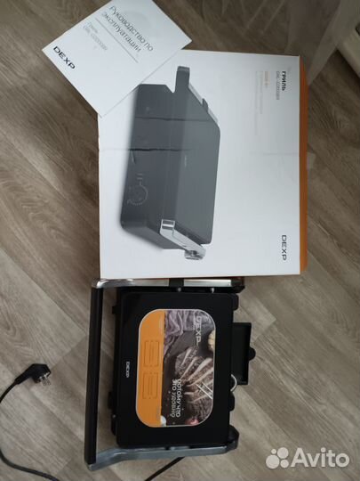 Гриль dexp GRL-2000BR