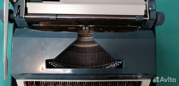 Печатная машинка erika пишущая 1970-х годов
