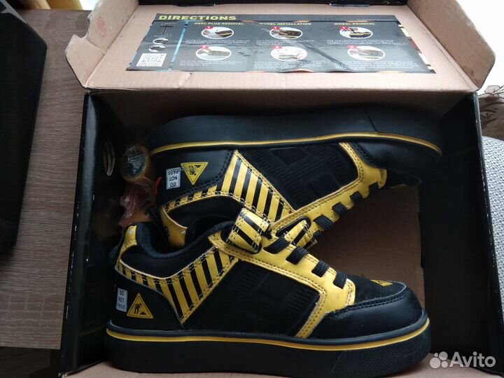 Кеды-ролики Heelys Bolt Plus X2