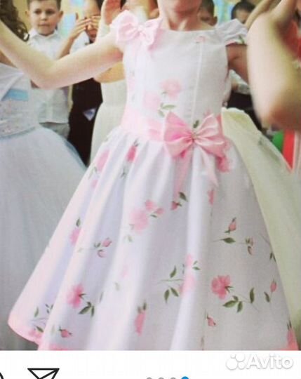 Платье нарядное
