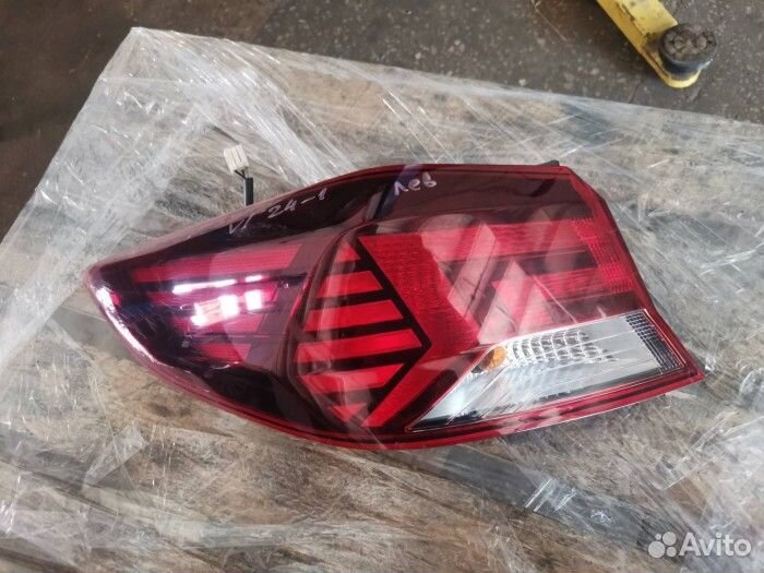 Фонарь задний левый для Hyundai Elantra VI (AD)