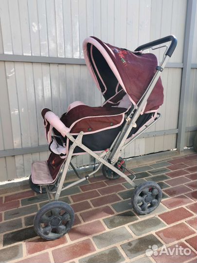 Коляска сидячая