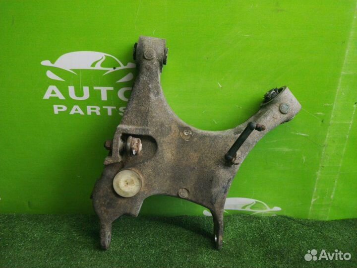 Рычаг нижний BMW X5 E53 M54B30 2006 Задн. Прав