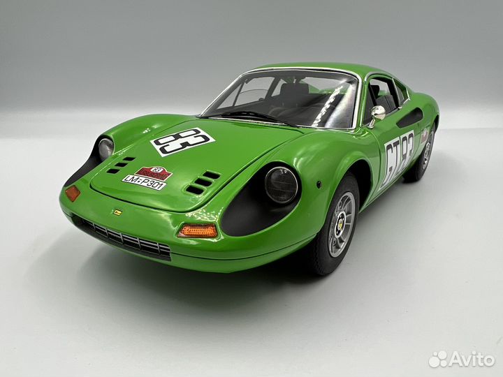 Модель 1:18 Hot Wheels Elite Ferrari dino 246 GT