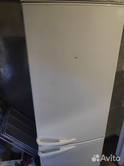 Холодильник атлант бу