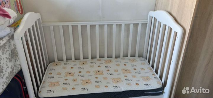 Детская кроватка