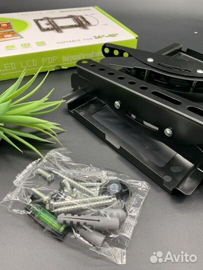 Кронштейн для телевизора наклонный (новый)