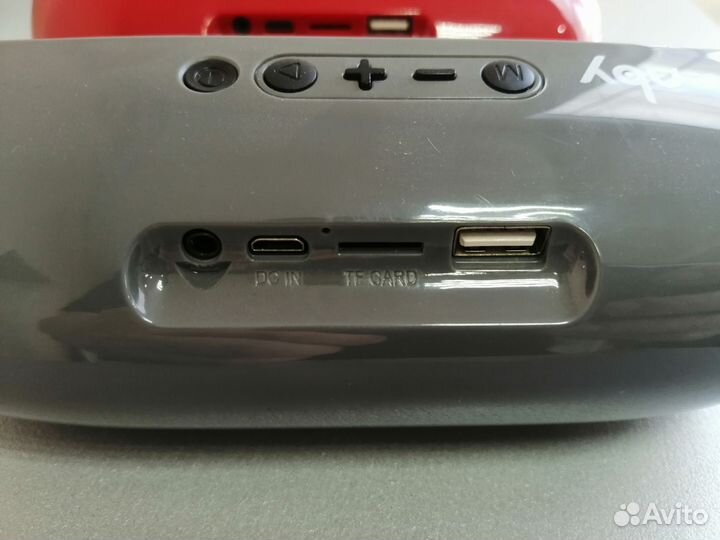 Беспроводная, переносная колонка Bluetooth. Новая