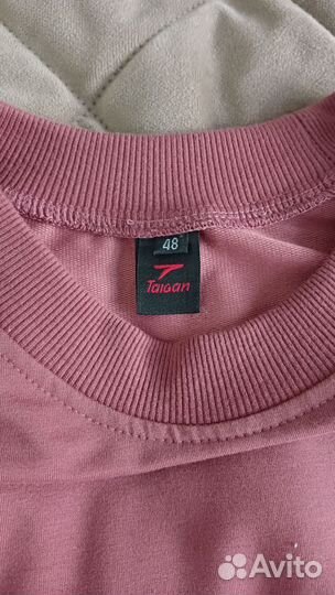 Спортивный костюм женский