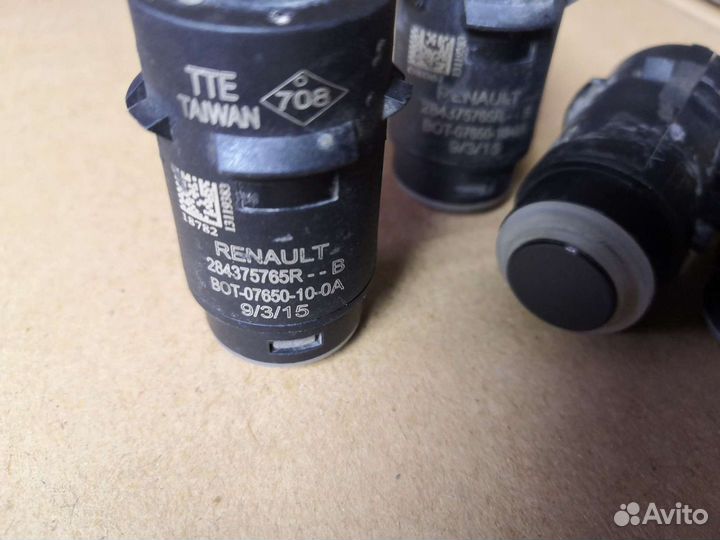 Датчик Парковки Renault LADA Daster Logan Sandero