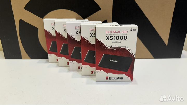 Внешний SSD Kingston 2TB 1000mb/s Новый