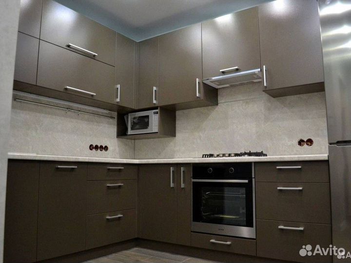 Кухонный гарнитур 