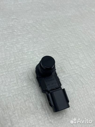 Парктроник Toyota Land Cruiser 200 2015-2021